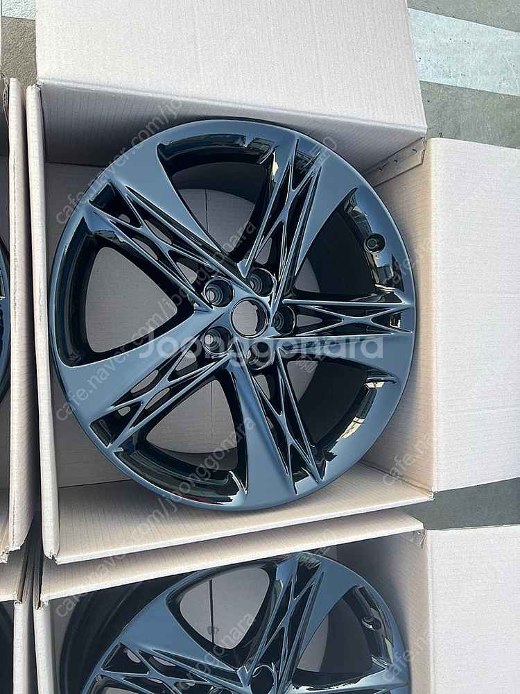 [ 제네시스 ] G90 RS4 순정 20인치 블랙 커스...--3