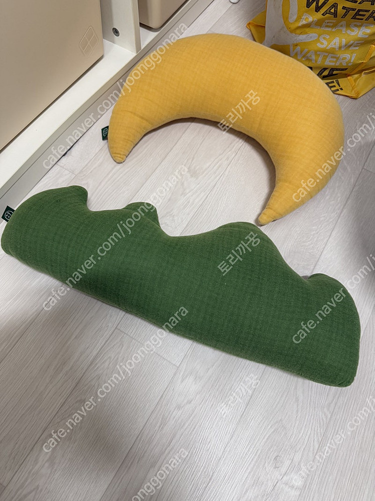 몬에떼 쿠션 3개--4