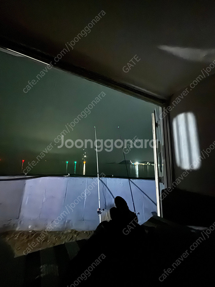 캠핑카 09년식 입문용 캠핑카 단돈 천만원 오토2종보통...--3