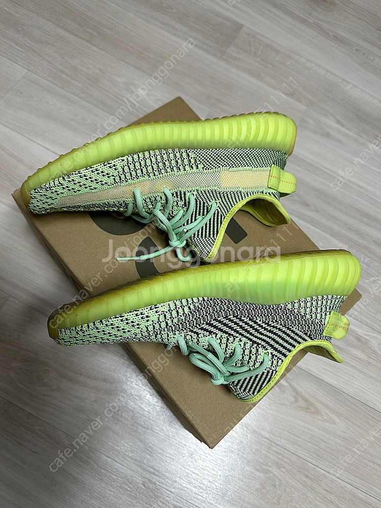 아디다스 이지 부스트 350 V2 이즈릴 270--3
