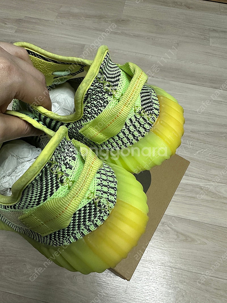 아디다스 이지 부스트 350 V2 이즈릴 270--4