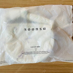 soonsu ‘Drawing Puff Bag’ - (Cream 컬러) 미개봉