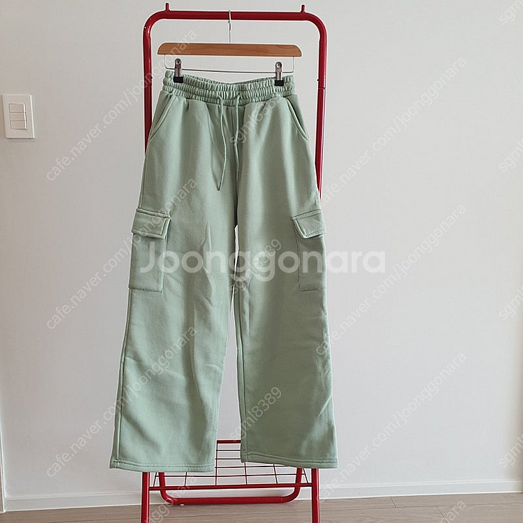 여성 밴딩 와이드팬츠 (새옷) 카고트레이닝바지--4