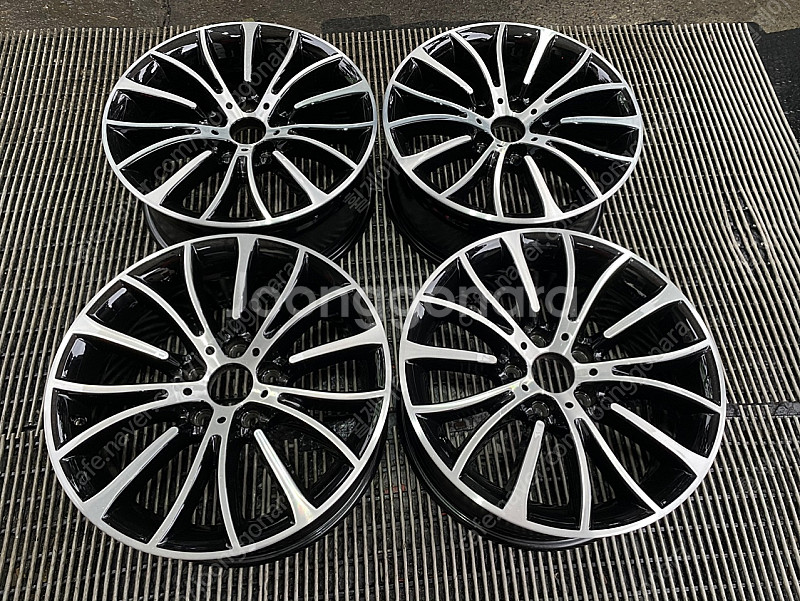 (판매)BMW 5시리즈 F10 럭셔리 18인치 순정휠 ...--1