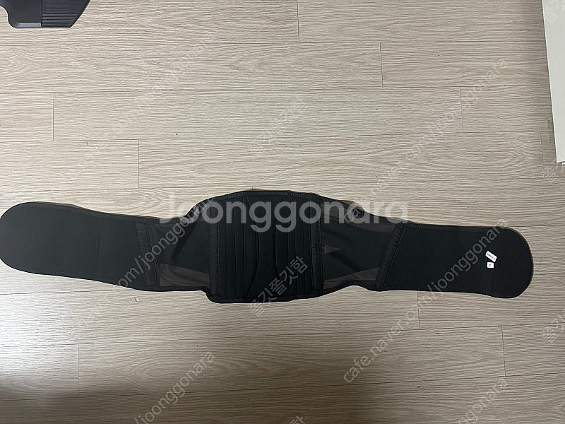 헬스 허리보호대 복대 M 사이즈 저에겐 커서 팜--1