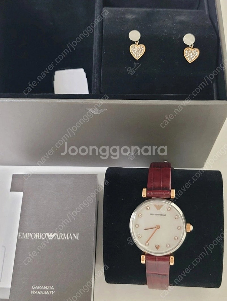 알마니 아르마니 여성용시계 AR80040 미사용 자개시...--5
