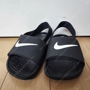 나이키 카와 슬라이드 키즈 BV1094-001 130