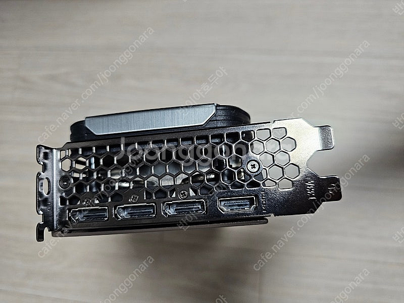 이엠텍 rtx3070 oc 8g 팝니다--2