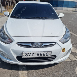 엑센트 1.4가솔린 화이트 14년식 52,000km