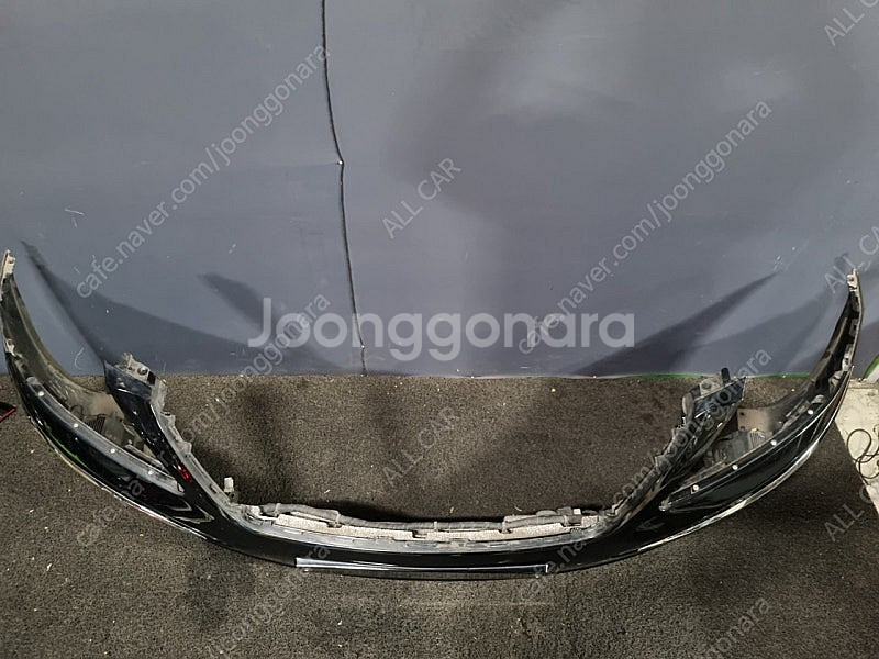 3857 에쿠스VI 전기형 범퍼 몰딩있는타입범퍼 중고범...--6