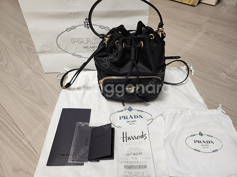 프라다 버킷백--0