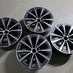 bmw g20 775휠 17인치 PCD 112 / 7.5J 30