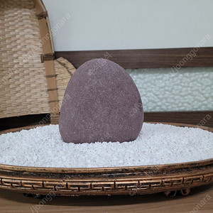붉은 돌. 수석