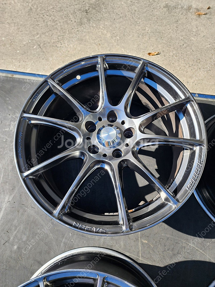 웨즈스포츠 SA25R 8.5J 50 18인치 한대분 팔...--4