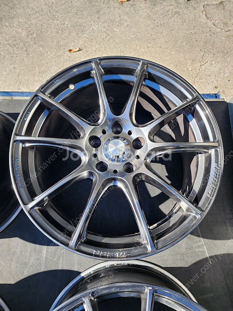 웨즈스포츠 SA25R 8.5J 50 18인치 한대분 팔...--5