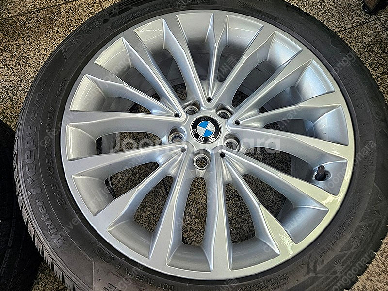 [판매] BMW G30 5시리즈 럭셔리 정품 18인치 ...--4