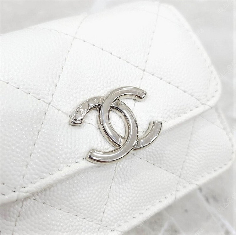 [럭스유] 샤넬 CC로고 캐비어 체인 미니백--4