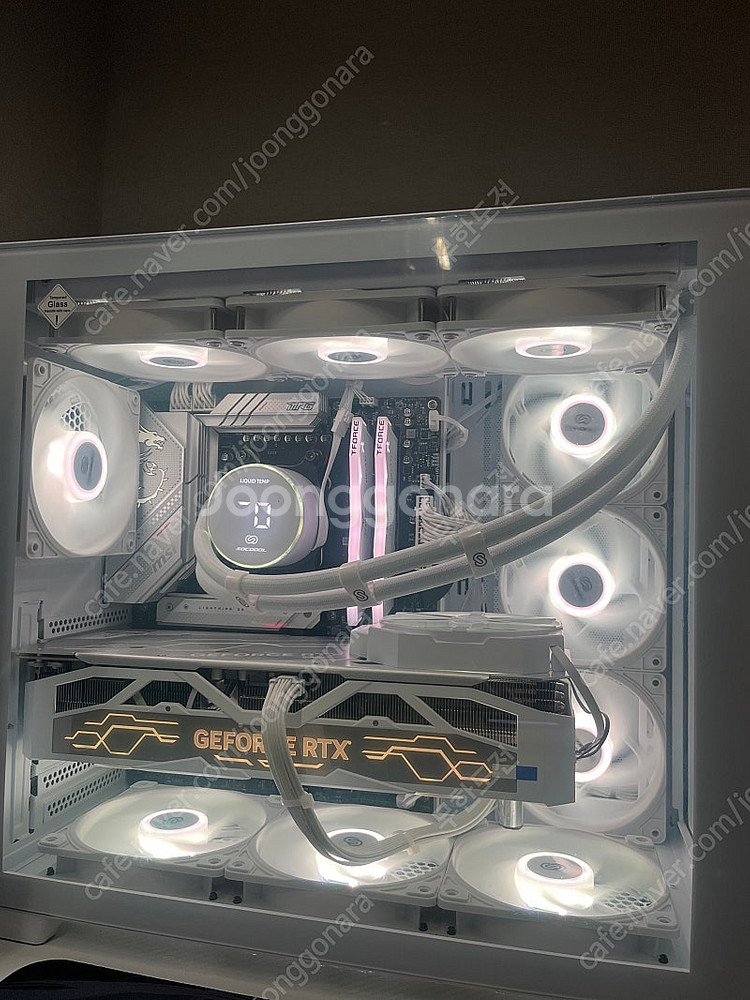 7800x3d 4080super 하이엔드 화이트빌드 본...--0