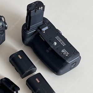 캐논 세로그립 배터리그립 br-r10 판매.