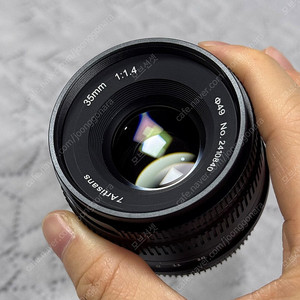 7장인, 7Artisans 35mm F1.4 후지x마운트 렌즈 팝니다.