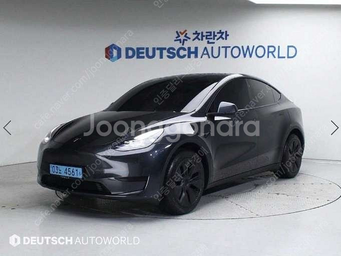 중고차 테슬라 모델 Y RWD 25년형 700키로 중고...--0