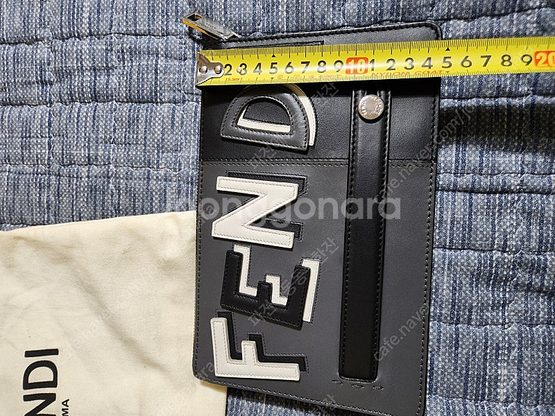 펜디 스몰클러치 (남녀공용)--9