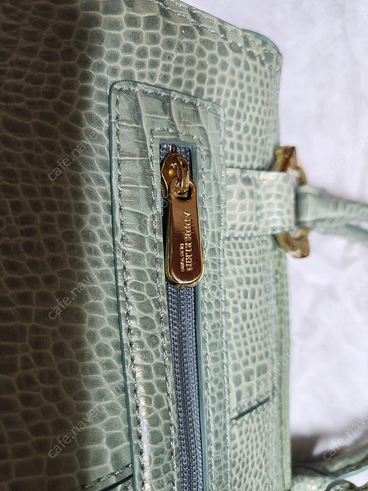 앤클라인 뉴욕 Anne Klein new york 민트그린 가죽 백 가방 이미지