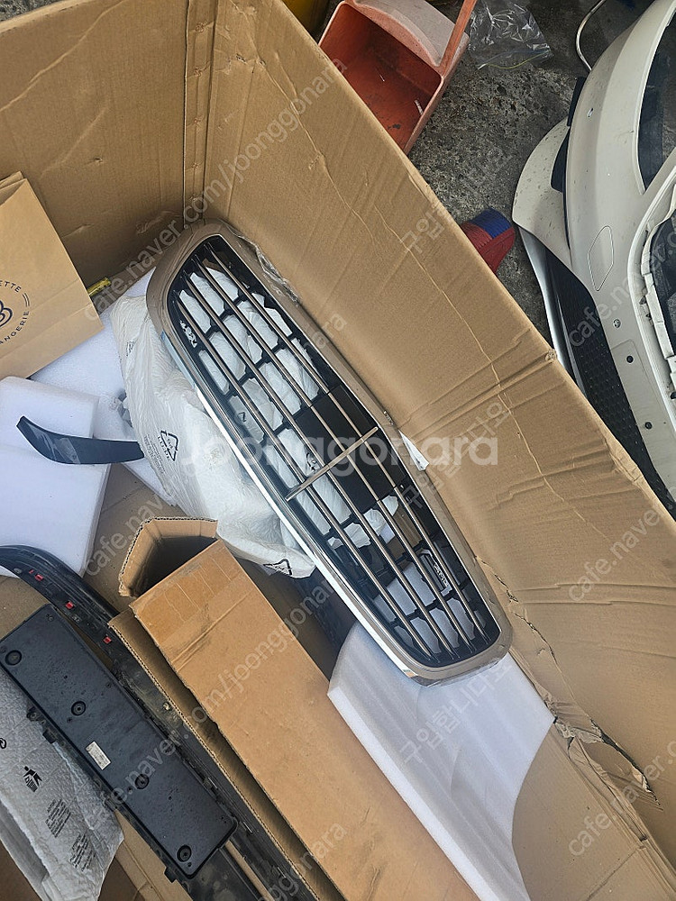 W222 s63 전기형 앞,뒤 범퍼 한대분--1