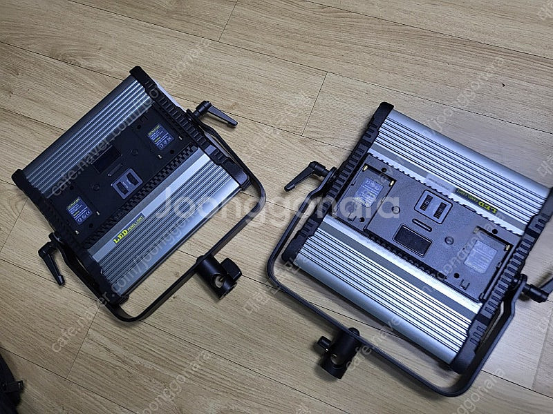 38W LED 사진 조명 2개 일괄 35만원에 팝니다--9