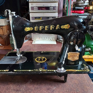 빈티지 손 재봉틀. 각각
