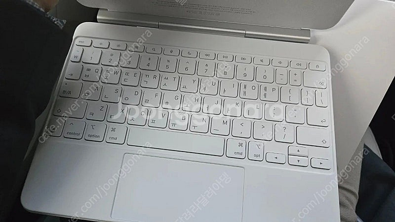 정품 매직 키보드 iPad Air M3 / M2 모델용...--0