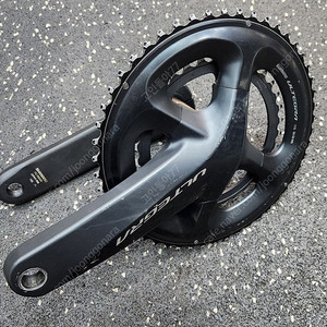 울테그라 R8000 165미리 크랭크 팔아요~