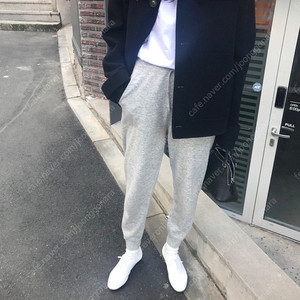 타낫 코드유 카라멜 니트팬츠 새상품