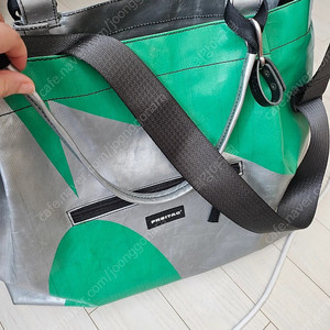 프라이탁 가방 택그대로 단종모델 컨디션 최상