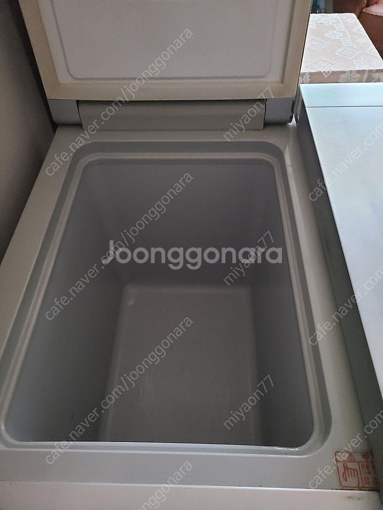 lg김치냉장고 김장독--1