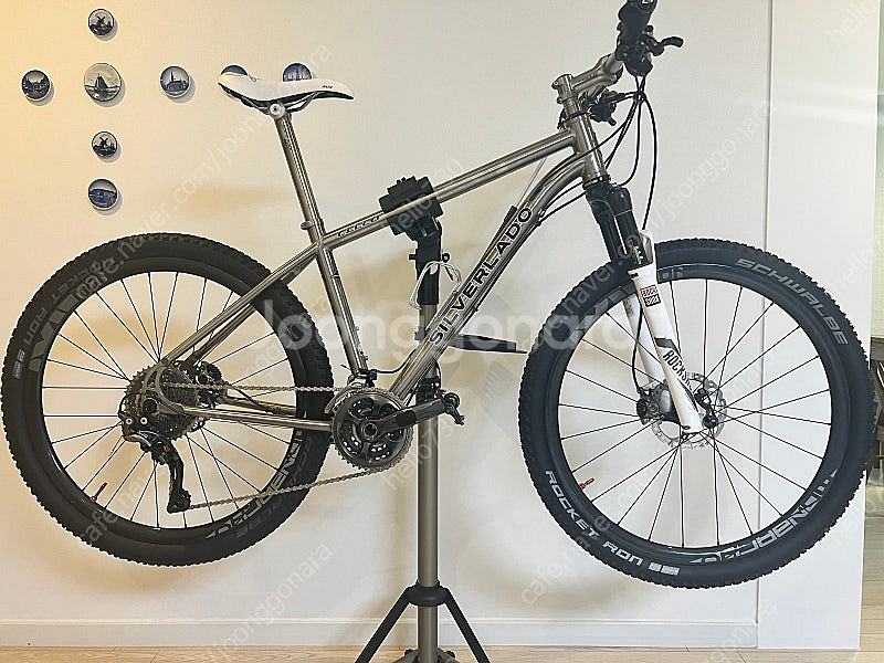 첼로 실버라도 90 티타늄 mtb 판매합니다--0