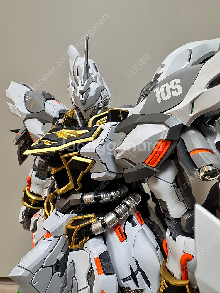 MG 시난주 + 타쿠미 컨버전 팩 + 화이트 도색 판매--2