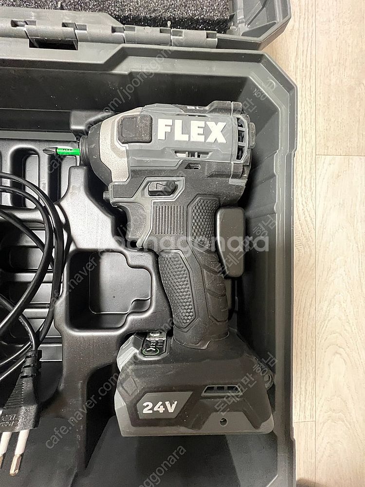 FLEX 24V 임팩트 드라이버 세트 220v--2