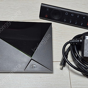 엔비디아 쉴드 TV 프로 3세대를 130,000원에 판매합니다. (nVIDIA SHIELD TV PRO)