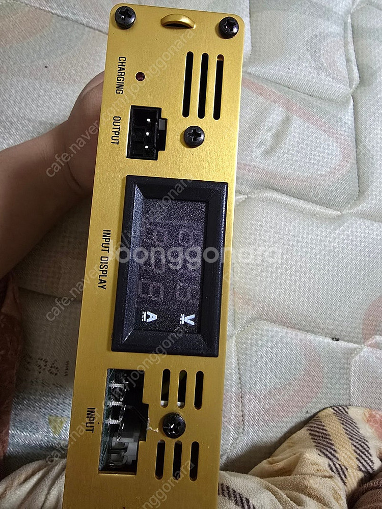 포인트보이 CM6600 블랙박스 보조베터리 팝니다.--0