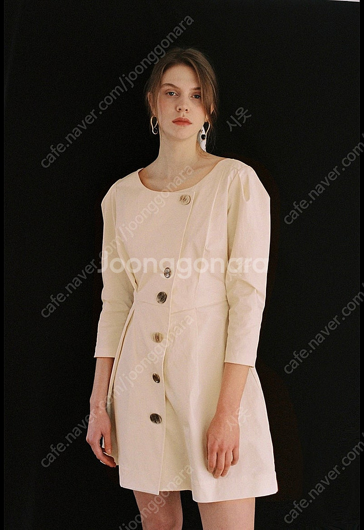 노미나떼 버터크림색 원피스--2