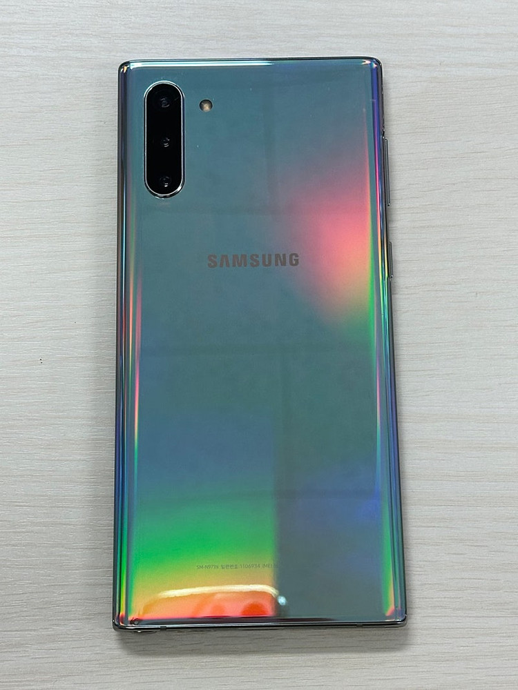 갤럭시 노트10 아우라글로우색상 256용량 새상품컨디션 S급 단말기 24만 판매합니다 이미지