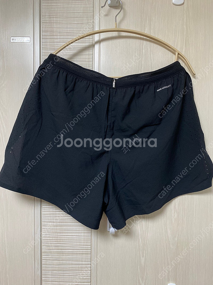 (새상품)나이키 에어로스위프트 4인치 러닝쇼츠 CJ78...--1