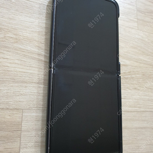 z플립3 10만 판매합니다
