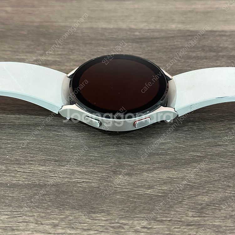 갤럭시 워치4 실버44MM S급 완전깨끗! 케이블 포함...--2