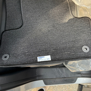 볼보XC60 정품 카매트