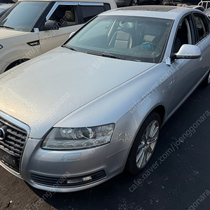 뉴 아우디 A6 C6 부품차 각개합니다 앞범퍼,뒷범퍼,헤드라이트,전조등,후미등,테일램프,본네트,트렁크,문짝,도어트림,핸들,네비,시트,기어봉,우드,휠,사이드미러,안개등