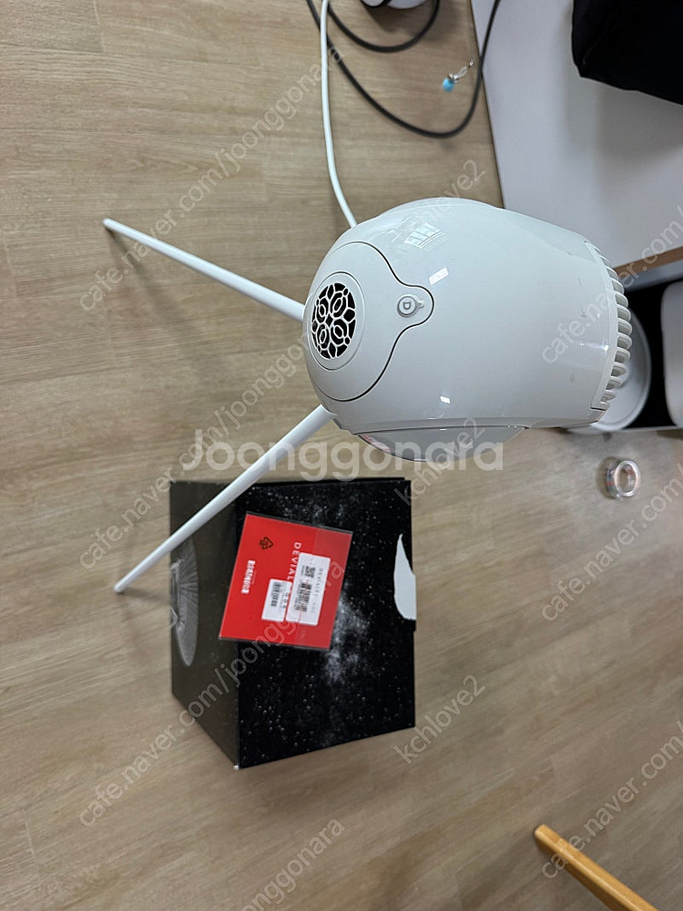 드비알레팬텀2 98DB +케어(28년)+거치대 140만...--1