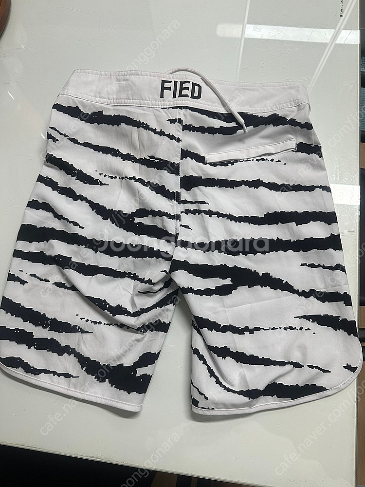 FIED 파이드 피지크 보드숏 26인치 판매합니다--1