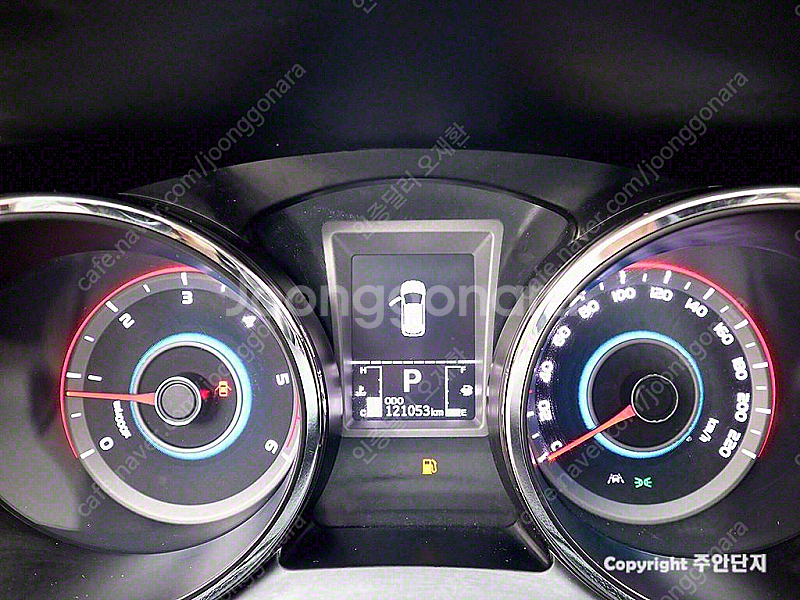 KG모빌리티(쌍용) 티볼리 에어 4WD 디젤 1.6 R...--4